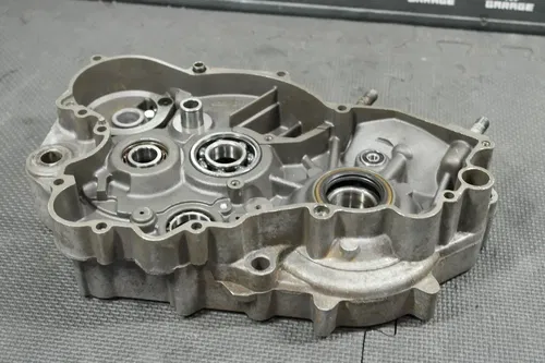 1999 KTM 250SX OEM RIGHT ENGINE MOTOR CRANKCASE CRANK CASES BLOCK 54730004000