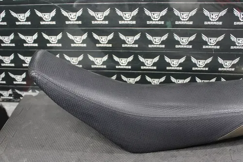 2003 KAWASAKI KX250 OEM SEAT SADDLE  53001-1985-MW