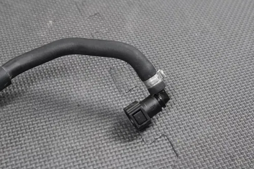 2018 YAMAHA 18-22 YZ450F OEM FUEL HOSE GAS LINE CLIP BR9-13971-01-0
