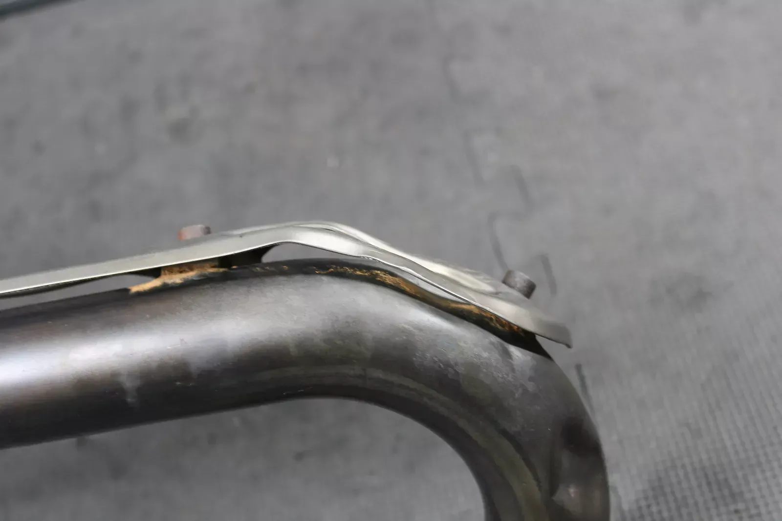 2006 YAMAHA YZ450F OEM EXHAUST PIPE CHAMBER HEADER 2S2-14611