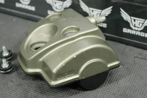 2004 HONDA 04-08 CRF250R CRF250X ENGINE MOTOR CYLINDER HEAD COVER VALVE COVER