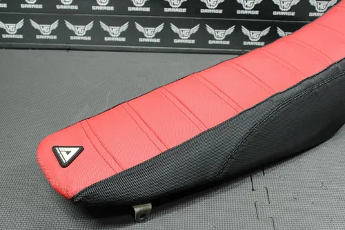 2002 HONDA CR125R CR250R OEM SEAT SADDLE CUSHION 77100-KZ3-J50