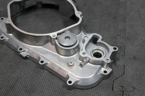 2005 HONDA CRF250R ENGINE MOTOR INNER CLUTCH COVER 11331-KRN-730