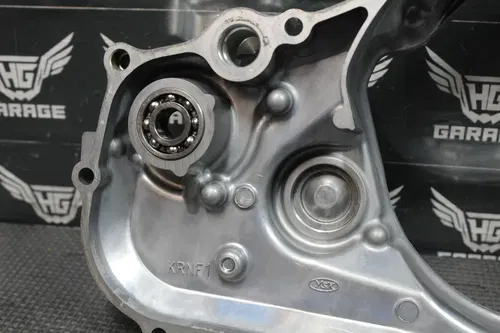 2005 HONDA CRF250R ENGINE MOTOR INNER CLUTCH COVER 11331-KRN-730