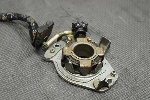 1996 HONDA CR125R 96-97 OEM STATOR MAGNETO ROTOR FLYWHEEL 30410-KZ4-505