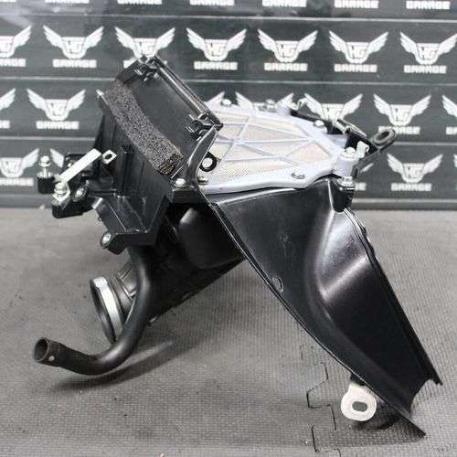 2022 YAMAHA YZ450FX OEM AIRBOX INTAKE AIR CLEANER CASE ASSEMBLY BR9-14411-01-00