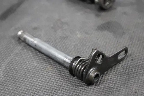 1985 HONDA CR250R SHIFTER SHIFTING MECHANISM RATCHET SHIFT SHAFT DRUM