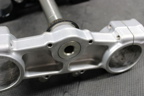 2004 SUZUKI RM250 OEM FRONT FORKS LOWER UPPER BILLET UNIVERSAL TRIPLE TREE CLAMP