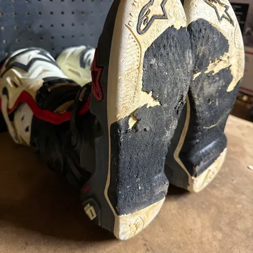 Tech 10 Supervented For Parts Size 9 