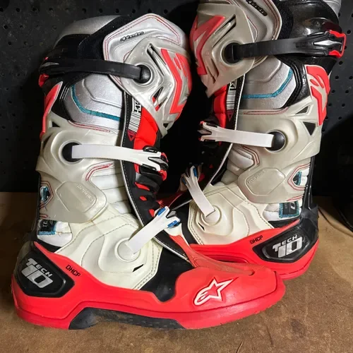  Alpinestars Used Tech 10 Vision LE Boot Size 11 With Bootys 