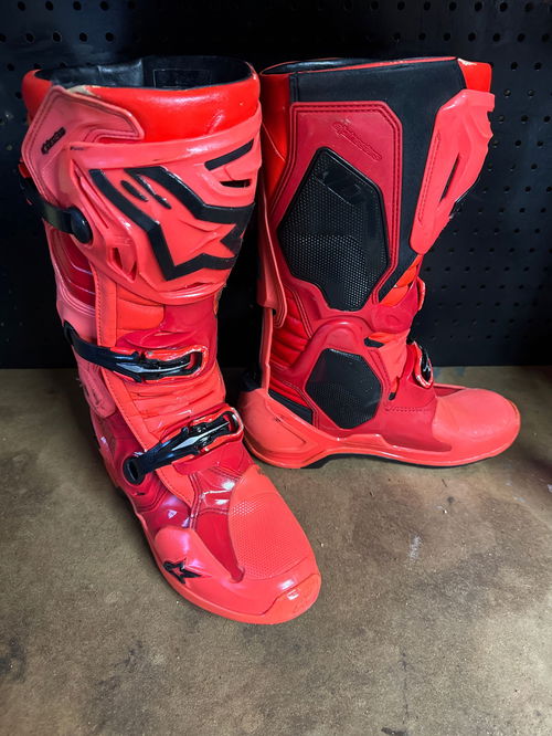 Used Alpinestars Tech 10 Amber Red Le Size 10 With Booties CLEAN & SANITIZED 🧼
