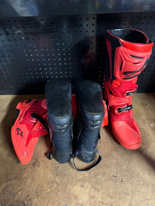 Used Alpinestars Tech 10 Amber Red Le Size 10 With Booties CLEAN & SANITIZED 🧼