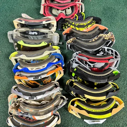 Goggles Goodie Bag