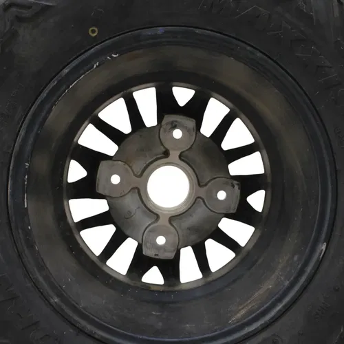2016 - 2021 YAMAHA YXZ1000R FRONT WHEEL BLACK RIM MAXXIS TIRE