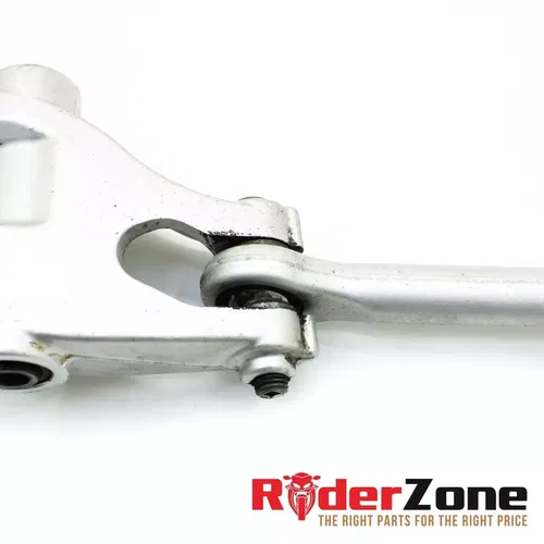 2008 - 2013 DUCATI 848 EVO REAR DOGBONE SHOCK LINKAGE ROCKER ARM OEM 37230621A