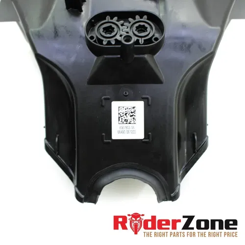 2020 - 2022 BMW S1000RR RAM INTAKE AIR DUCT SCOOP VENT CENTER AIR FLOW STOCK