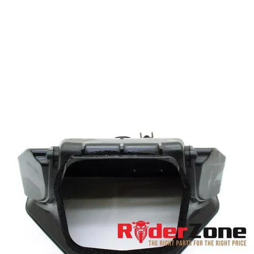 2015 - 2019 YAMAHA YZF R1 R1M RAM AIR INTAKE RUBE DUCT RUBBER 2CR-2838U-00-00