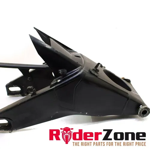 2008 - 2016 YAMAHA YZF R6 SWINGARM BACK SUSPENSION REAR SWING ARM BLACK STRAIGHT