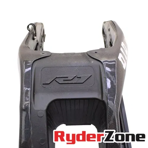 2015 - 2019 YAMAHA YZF R1 R1M SWINGARM REAR WHEEL MOUNT ARM LOWER *CARBON FIBER*