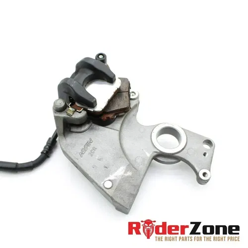 2015 - 2019 YAMAHA YZF R1 REAR BRAKE CALIPER MOUNT HOSE BRACKET BRAKING STOCK