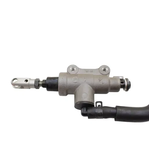 2020 - 2024 YAMAHA YZF R1 R1M REAR BRAKE MASTER CYLINDER BACK RESERVOIR STOCK