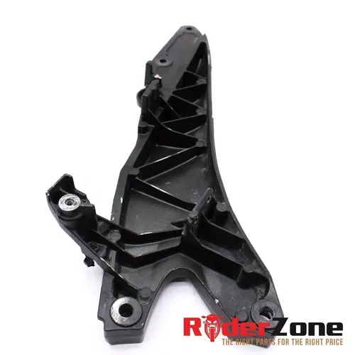 2006 2007 SUZUKI GSXR600 GSXR750 RIGHT SUBFRAME RAIL REAR TAIL SECTION BLACK