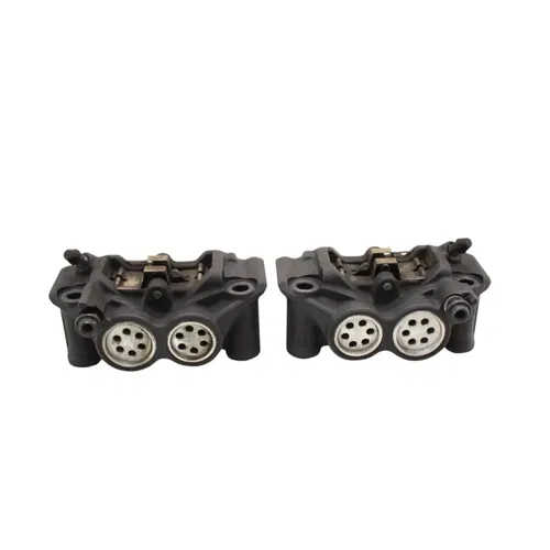2020 - 2024 YAMAHA YZF R1 R1M FRONT BRAKE CALIPER SET RIGHT LEFT CALIPERS STOCK