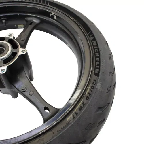 2006 2007 SUZUKI GSXR600 GSXR750 FRONT WHEEL RIM BLACK STRAIGHT MICHELIN TIRE