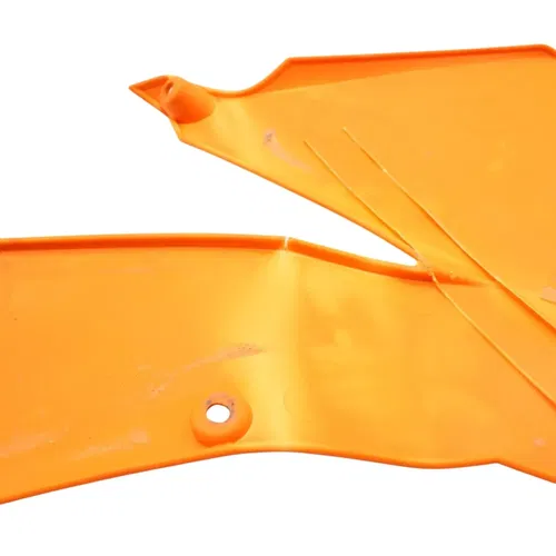 2000 - 2003 KTM 520 EXC LEFT GAS TANK FAIRING ORANGE SIDE COVER *DAMAGED*