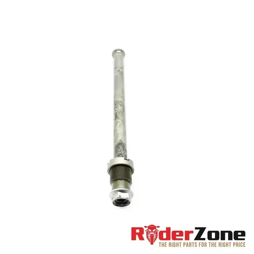 2005 2006 KAWASAKI NINJA ZX6R SWINGARM AXLE CHAIN ADJUSTER REAR BOLT NUT BOLT