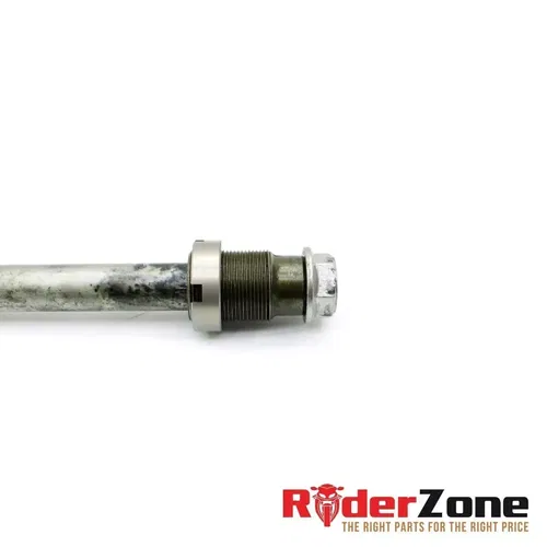 2005 2006 KAWASAKI NINJA ZX6R SWINGARM AXLE CHAIN ADJUSTER REAR BOLT NUT BOLT