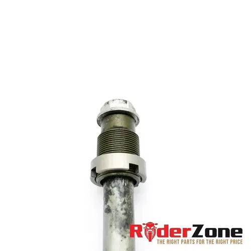 2005 2006 KAWASAKI NINJA ZX6R SWINGARM AXLE CHAIN ADJUSTER REAR BOLT NUT BOLT