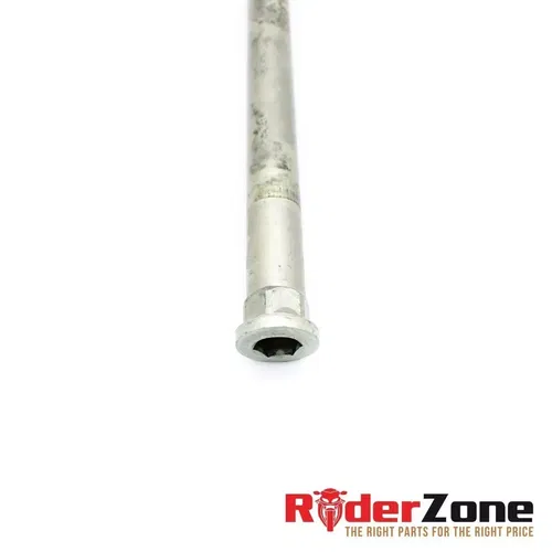 2005 2006 KAWASAKI NINJA ZX6R SWINGARM AXLE CHAIN ADJUSTER REAR BOLT NUT BOLT
