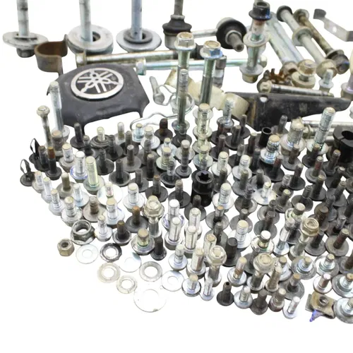 2016 - 2021 YAMAHA YXZ1000R BOLT SET HARDWARE KIT NUT WASHER MISC ENGINE MOUNT