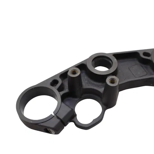 2006 - 2007 SUZUKI GSXR 600 GSXR 750 FRONT UPPER TRIPLE TREE FORK CLAMP OEM
