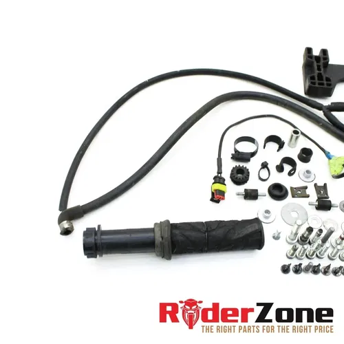 2008 - 2013 DUCATI 848 EVO HARDWARE SET BOLTS MISC THROTTLE HOSES WASHERS