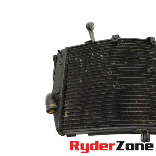 2004 - 2006 YAMAHA YZF R1 RADIATOR ENGINE MOTOR COOLER COOLING BLACK STRAIGHT