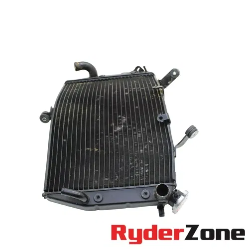 2004 - 2006 YAMAHA YZF R1 RADIATOR ENGINE MOTOR COOLER COOLING BLACK STRAIGHT