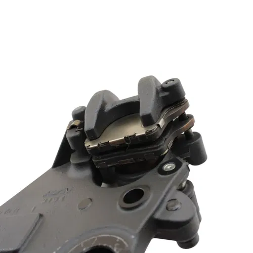 2016 - 2020 KAWASAKI NINJA ZX10R REAR BRAKE CALIPER MOUNT BRAKE PADS
