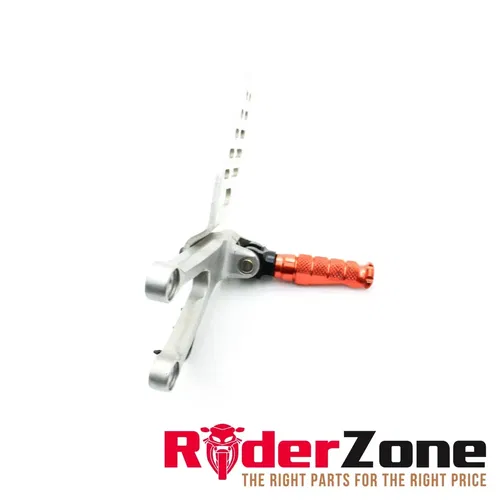 2008 - 2016 YAMAHA YZF R6 LEFT REARSET REAR SET SIDE PEG FOOTREST