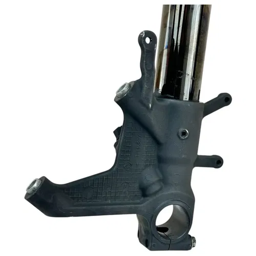 2007 2008 SUZUKI GSXR 1000 FORKS TRIPLE TREE FRONT SUSPENSION TUBES SET STOCK