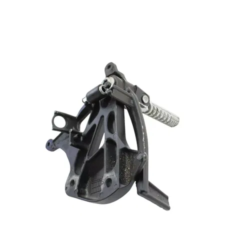 2017 - 2024 SUZUKI GSXR 1000 R RIGHT REARSET FOOTREST BRACKET PEDAL 43511-17K00