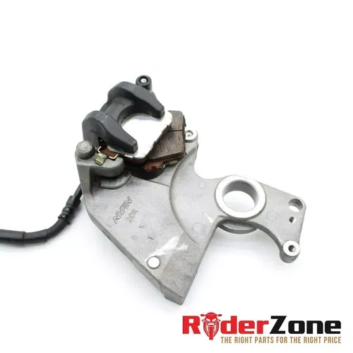 2015 - 2019 YAMAHA YZF R1 REAR BRAKE CALIPER MOUNT HOSE BRACKET BRAKING STOCK