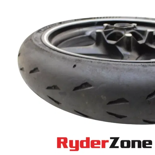 2015 - 2024 YAMAHA YZF R1 FRONT WHEEL BLACK RIM STRAIGHT MICHEILN 120/ 70 17