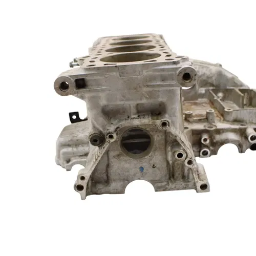 2009 - 2016 SUZUKI GSXR 1000 CRANKCASE UPPER ENGINE BLOCK SILVER STOCK
