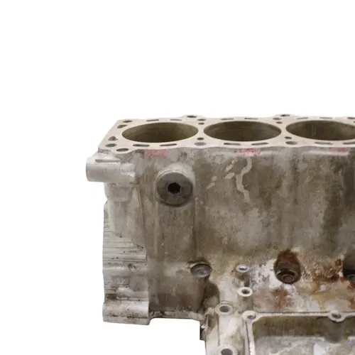 2009 - 2016 SUZUKI GSXR 1000 CRANKCASE UPPER ENGINE BLOCK SILVER STOCK
