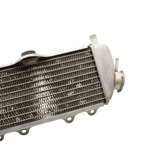 2001 - 2005 YAMAHA YZ250F RADIATOR ENGINE COOLING SYSTEM STOCK