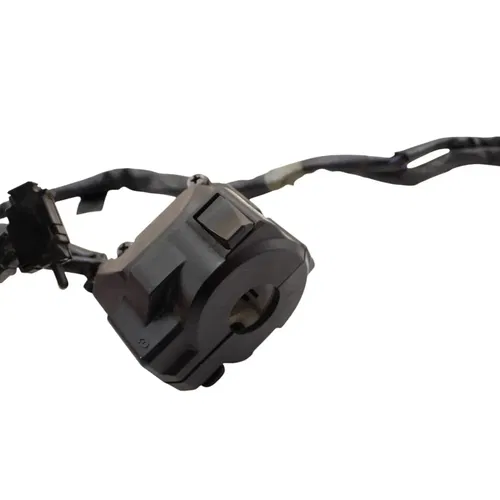 2020 - 2024 YAMAHA YZF R1 R1M LEFT SWITCH BAR CONTROL HEADLIGHT HORN SIGNALS OEM