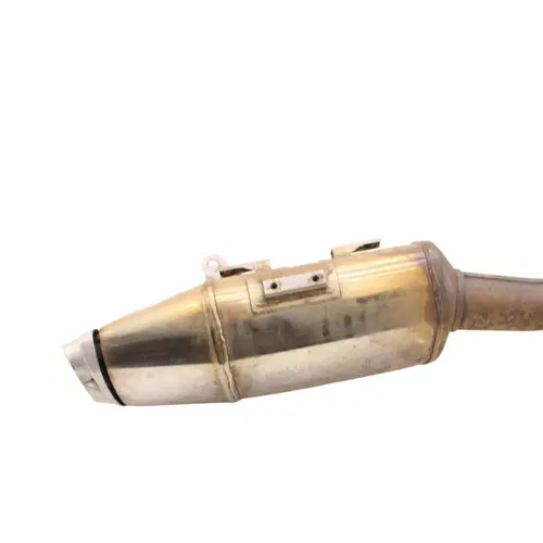 2006 - 2008 TRIUMPH DAYTONA 675 EXHAUST PIPE MUFFLER SLIP ON CAN W/ MID PIPE