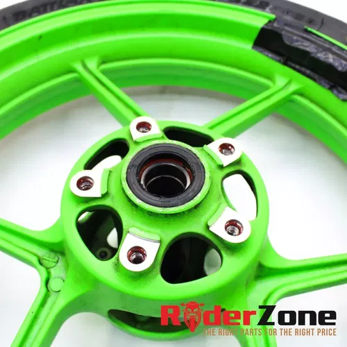 2013 - 2018 KAWASAKI NINJA ZX6R WHEELS SET GREEN RIMS BRIDGESTONE TIRES BATTLAX